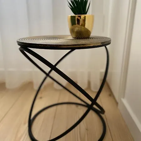 Carol House * Nazaré