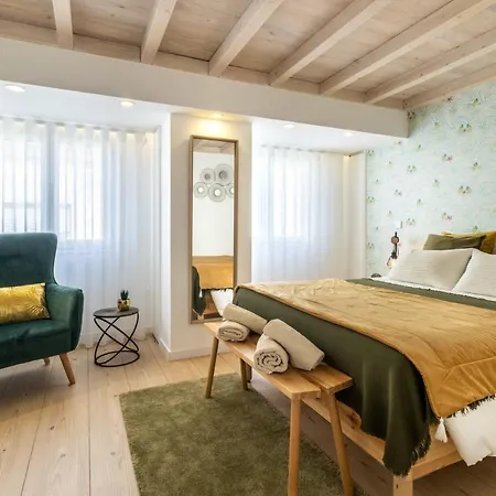Apartment Carol House *